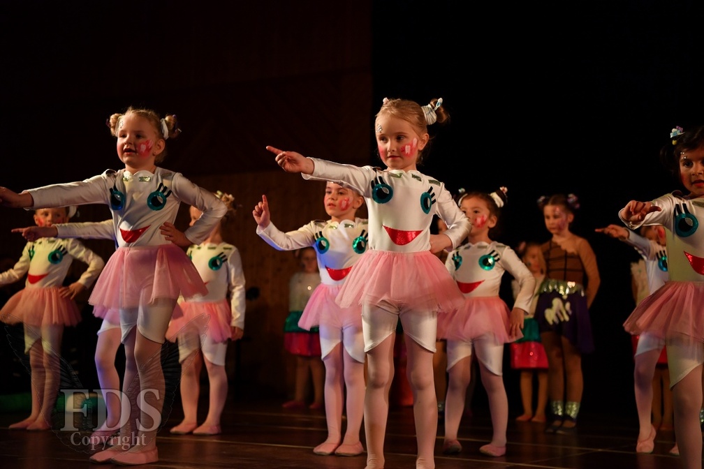 Little Dancers 0012