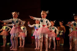 Little Dancers 0012